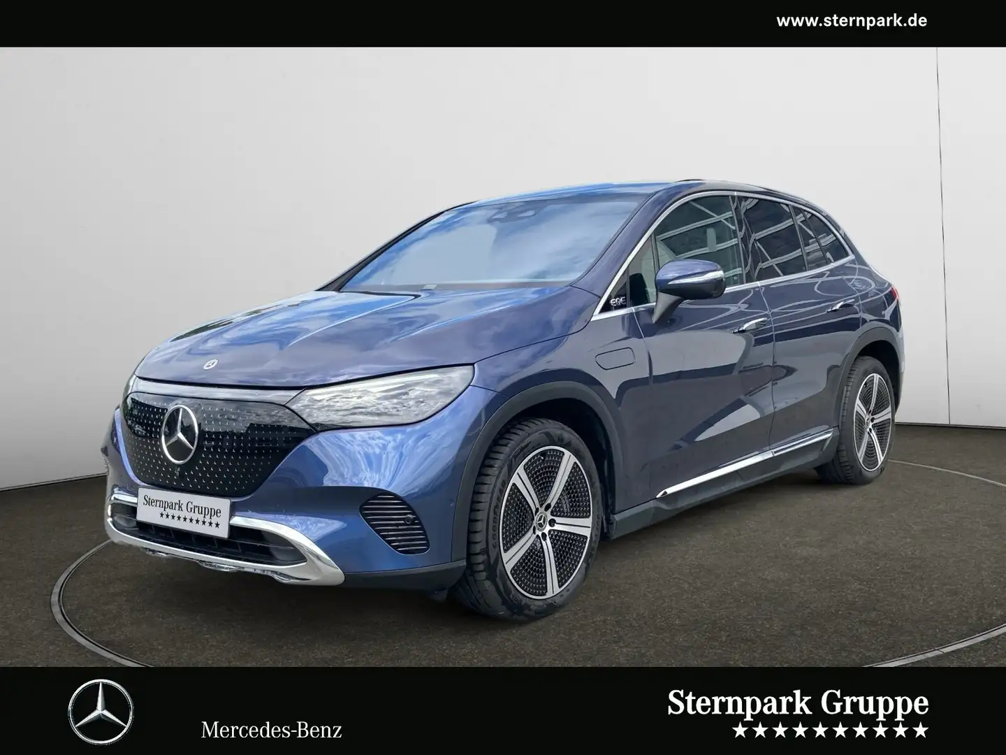 Mercedes-Benz EQE SUV EQE 350+ SUV ElArtPremi'Pano'AHK'FahrAssPak'360° Blau - 1