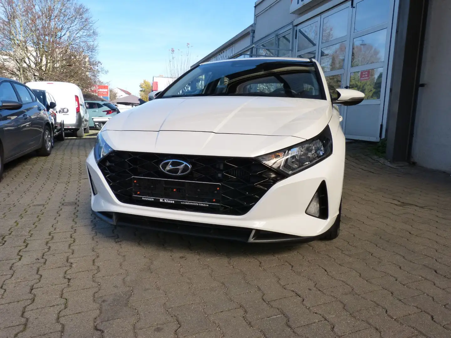 Hyundai i20 APPLE SHZ LHZ KAMERA KLIMAAUT. AHK Weiß - 2