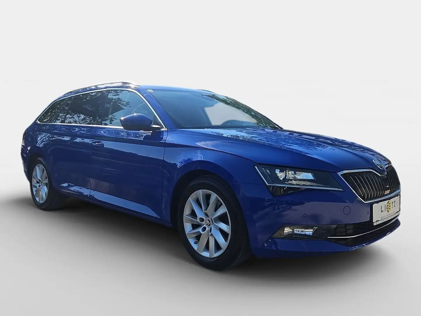 Skoda Superb Kombi 1,6 TDI Style DSG Blau - 2
