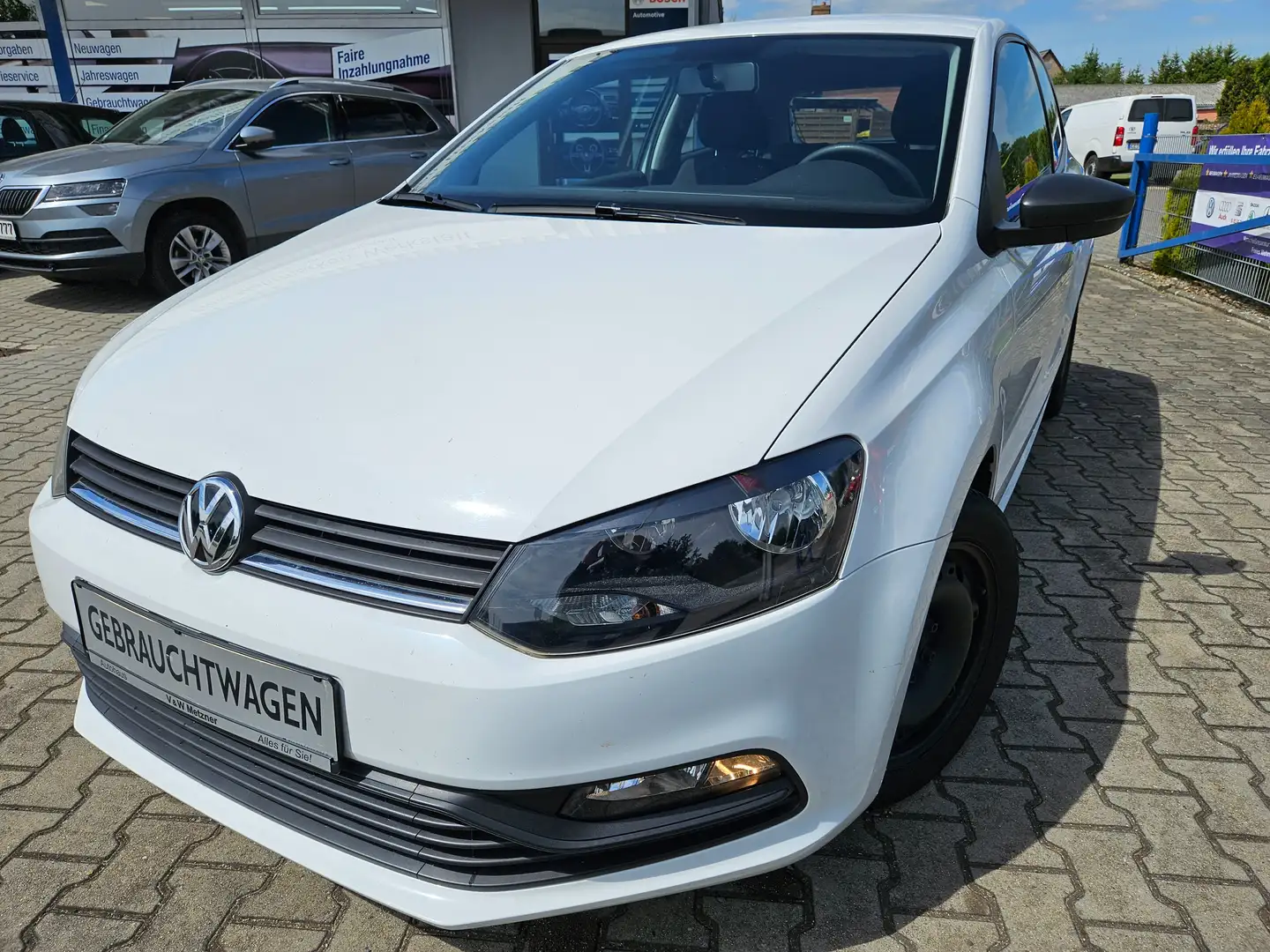 Volkswagen Polo Trendline inkl. 12 MO Garantie Weiß - 1