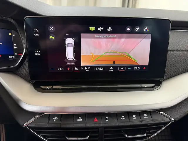 Skoda Octavia view 16