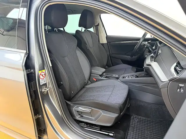 Skoda Octavia view 10