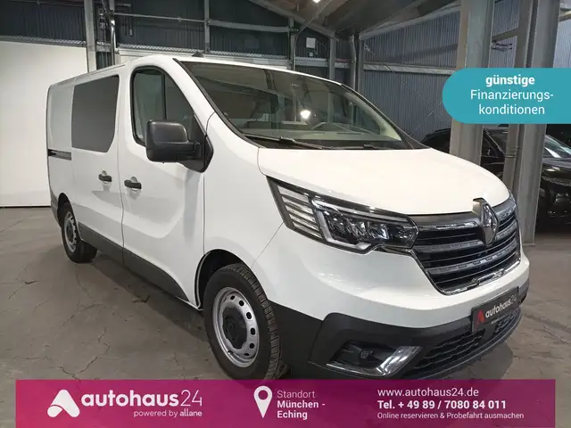 2023 Renault Trafic in White for sale