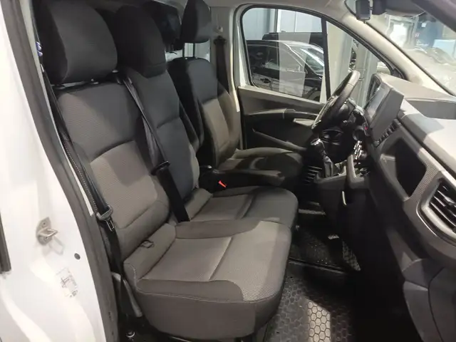 Renault Trafic view 14