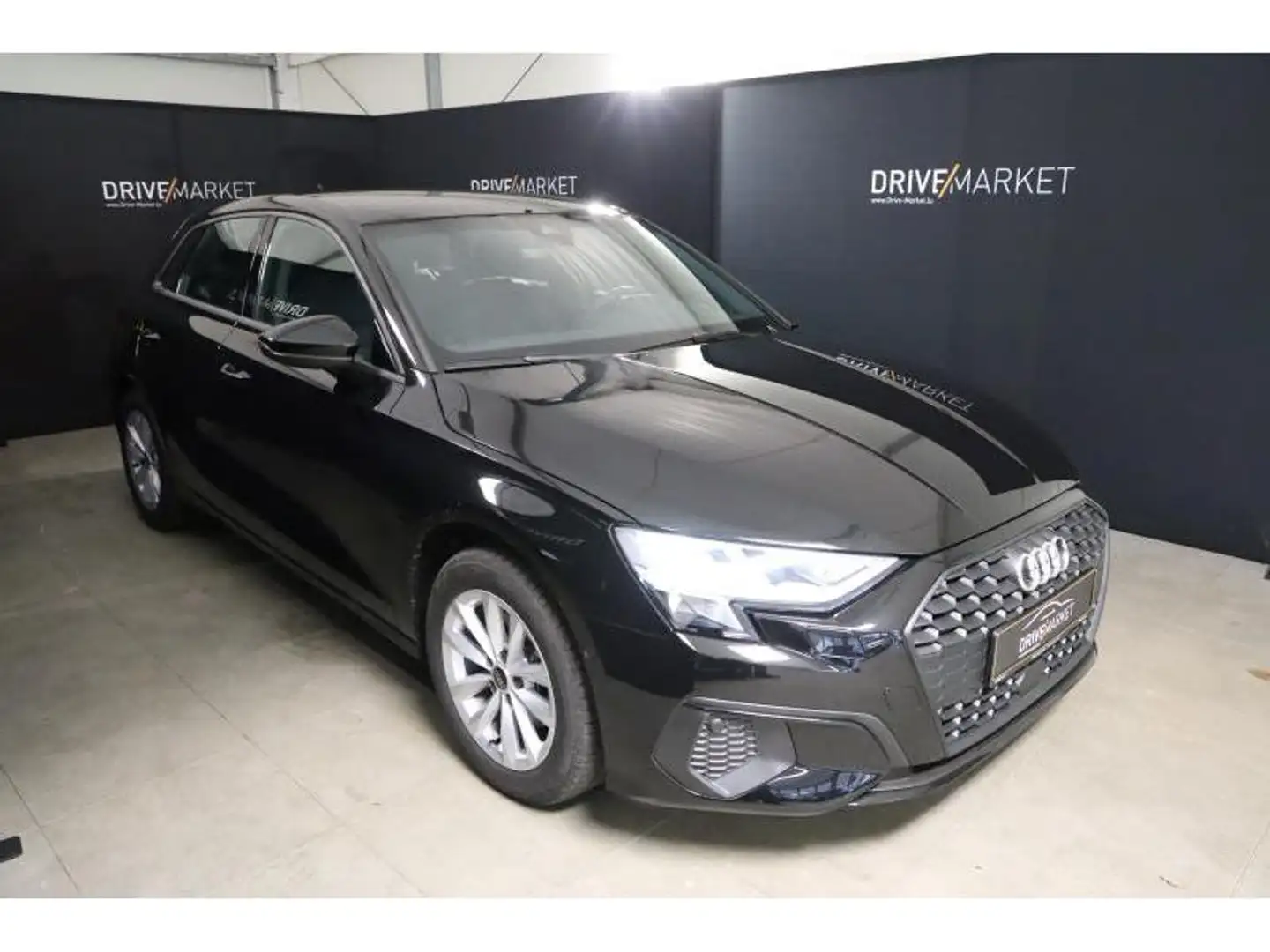 Audi A3 Sportback Noir - 1