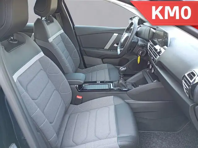 Citroen C4 view 13