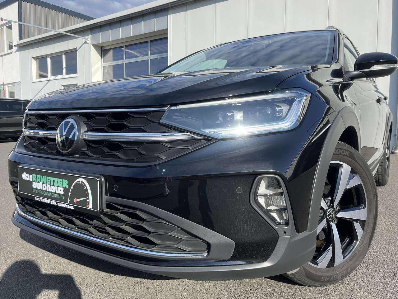 Volkswagen Taigo 2023 — 1.5 TSI DSG Style 131€ m.20% Anz. Navi MATRIX KE