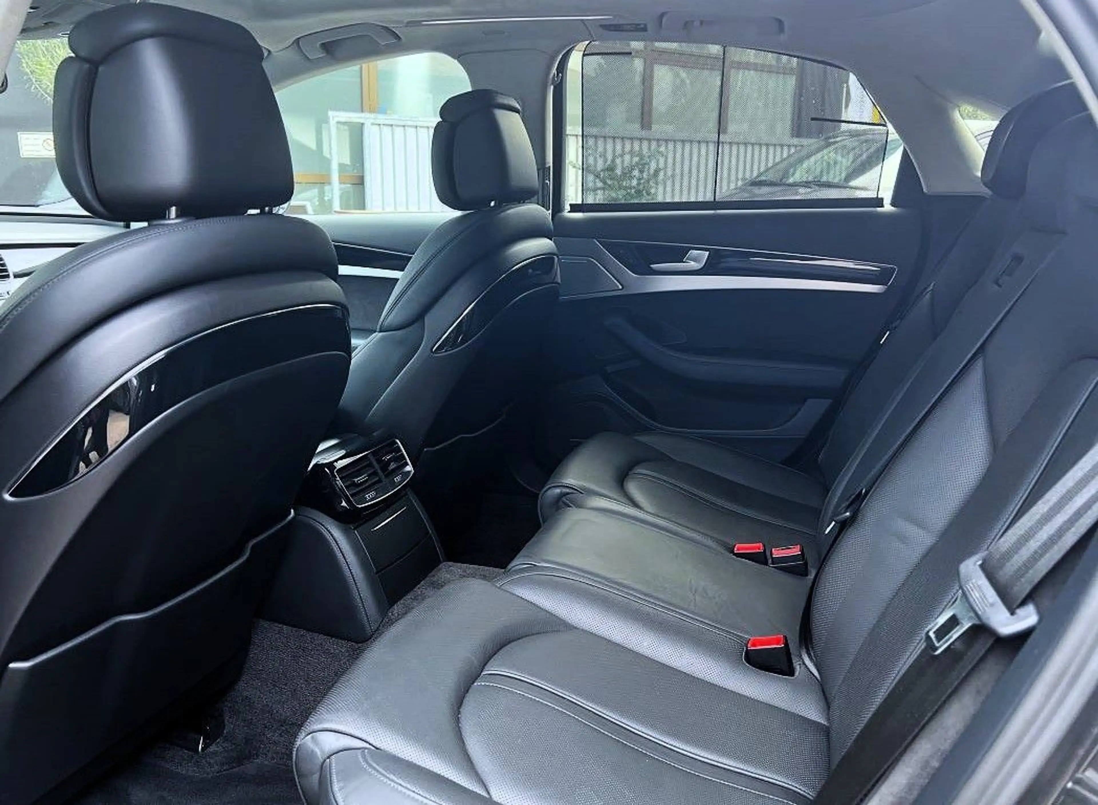 Audi A8 3.0 TDI quattro*HUD|360°|21"|MATRIX|GSD|BOSE — photo 9