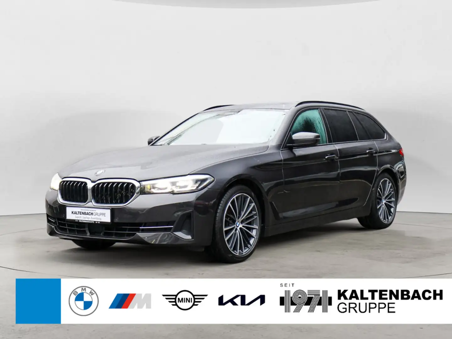 BMW 520 d Touring FACEL. PANO LED SITZBELÜFTUNG Grau - 1