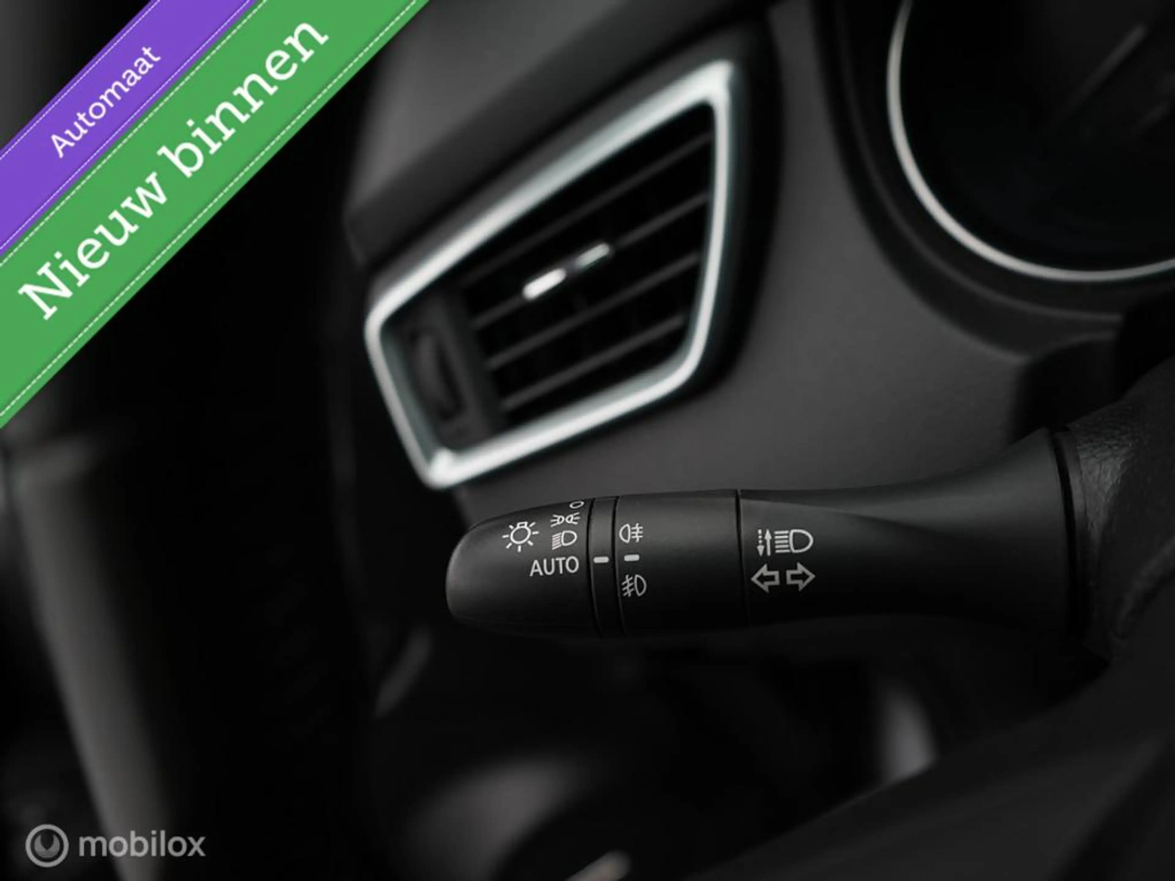 Nissan Qashqai 1.2 N-Connecta AUT. * Design Pack, PANO, TRKHK, NL — photo 11