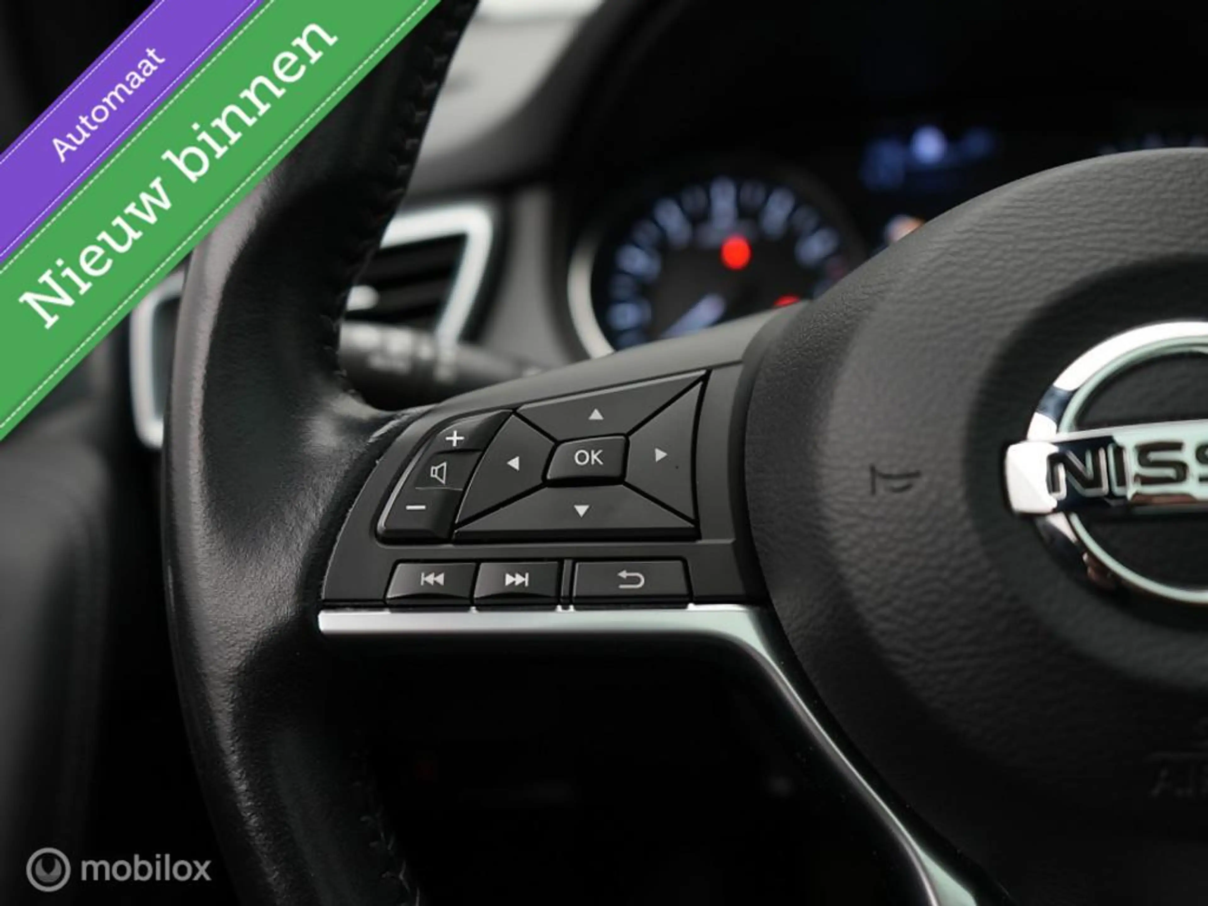 Nissan Qashqai 1.2 N-Connecta AUT. * Design Pack, PANO, TRKHK, NL — photo 8