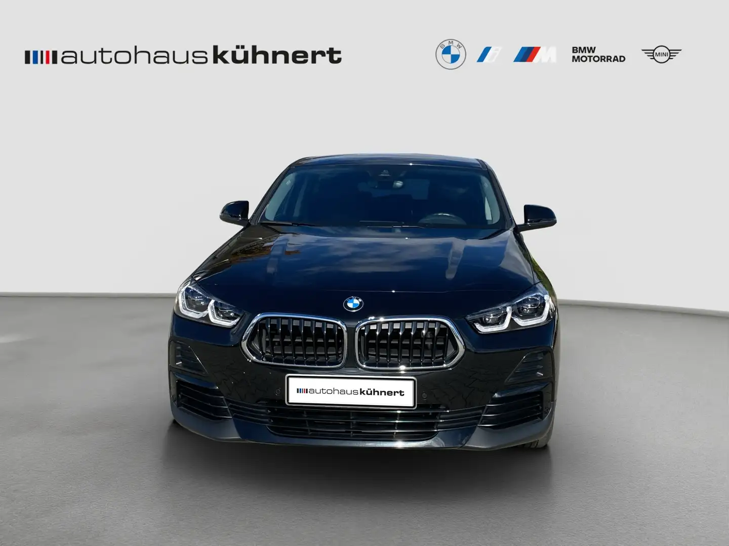 BMW X2 xDrive25e Advantage SpurAss StHzg Navi ParkAss AUT Schwarz - 2