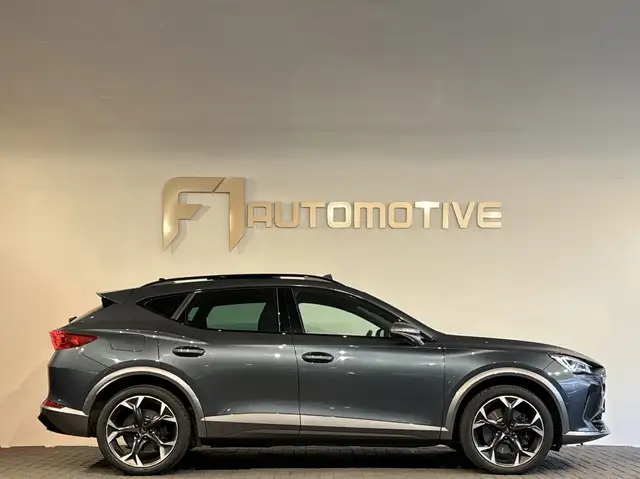 Cupra Formentor view 8