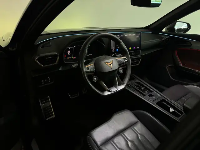 Cupra Formentor view 9