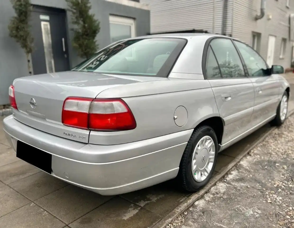 Opel Omega 2.2 Design Edition, foto 4