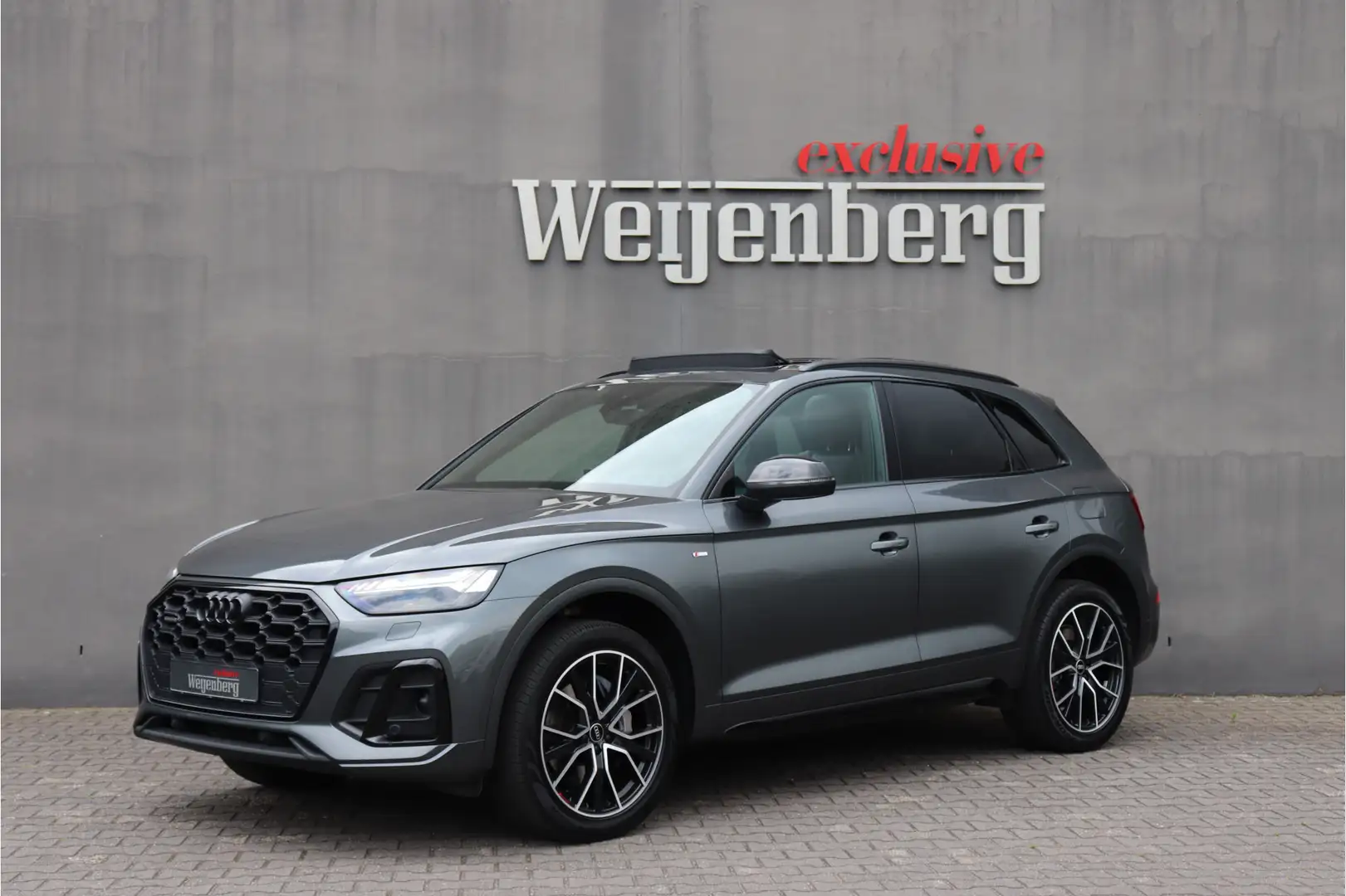 Audi Q5 50 TFSI e (2x) S-line Pano B&O Grijs - 1