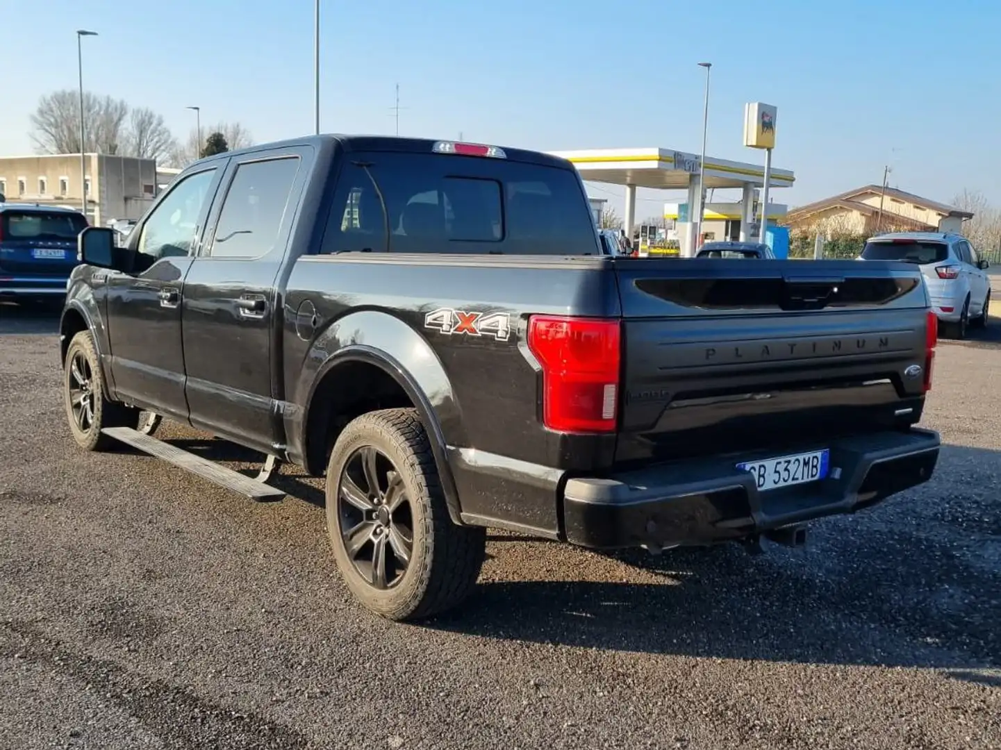 Ford F 150 Lobo Platinum Negro - 2