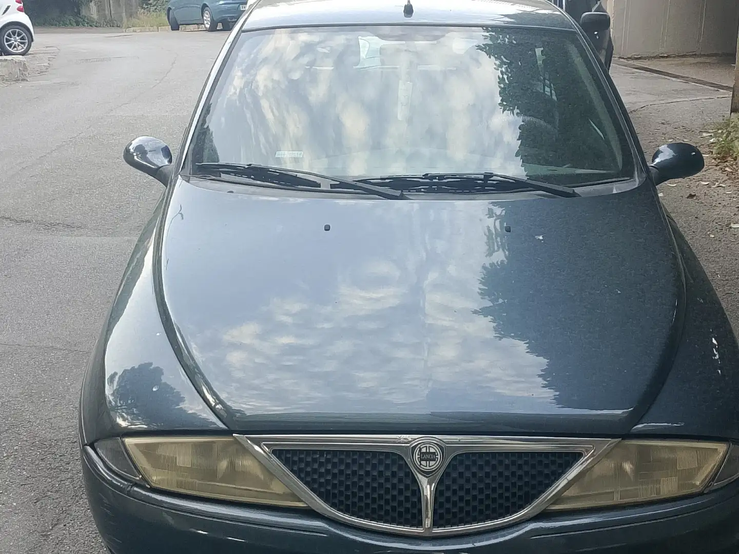 Lancia Y 1.4 12v LX - 2