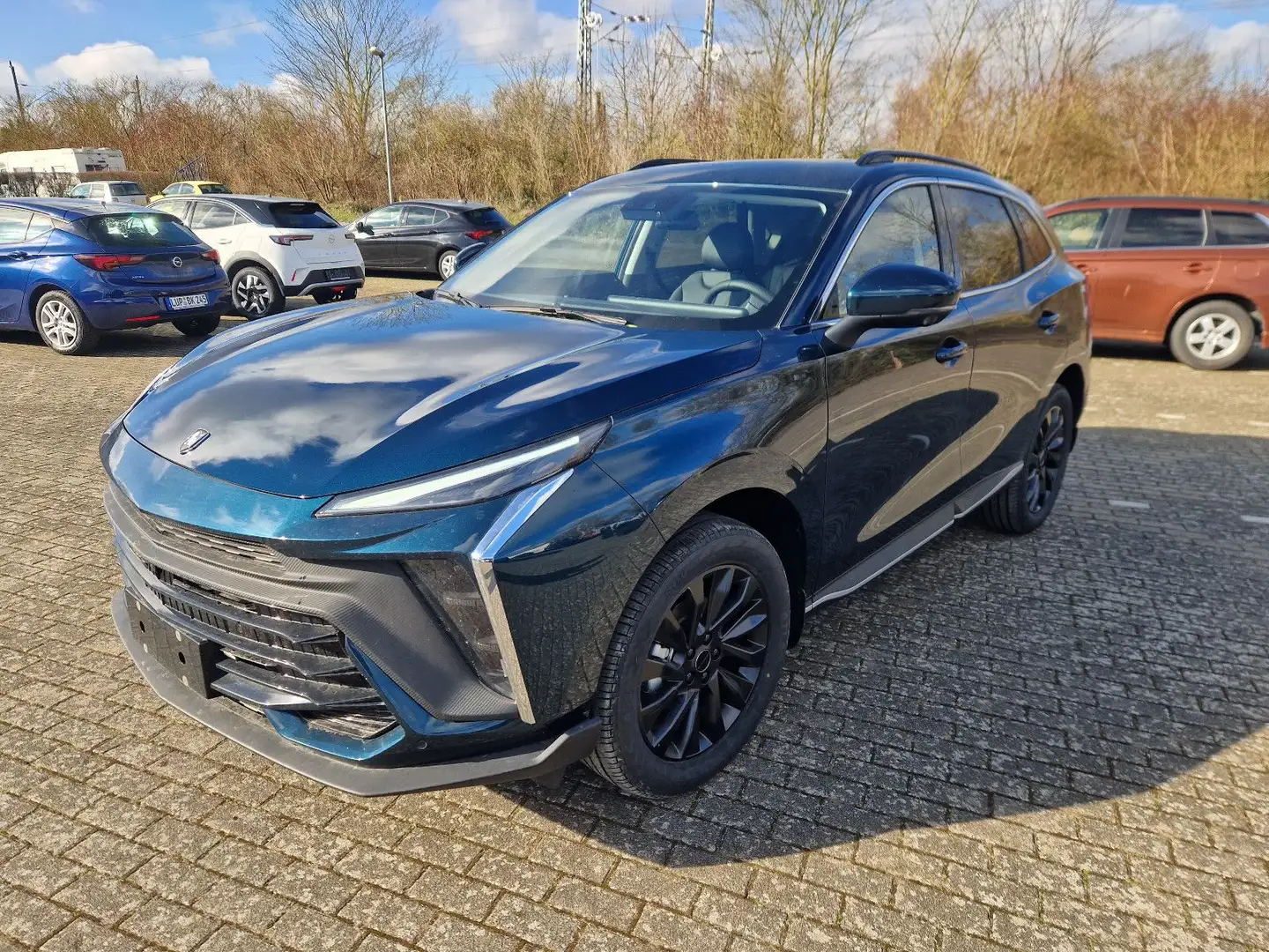 DFSK Forthing 5 EVO 1,5L Turbo DVVT-GDI 360 Zöld - 1
