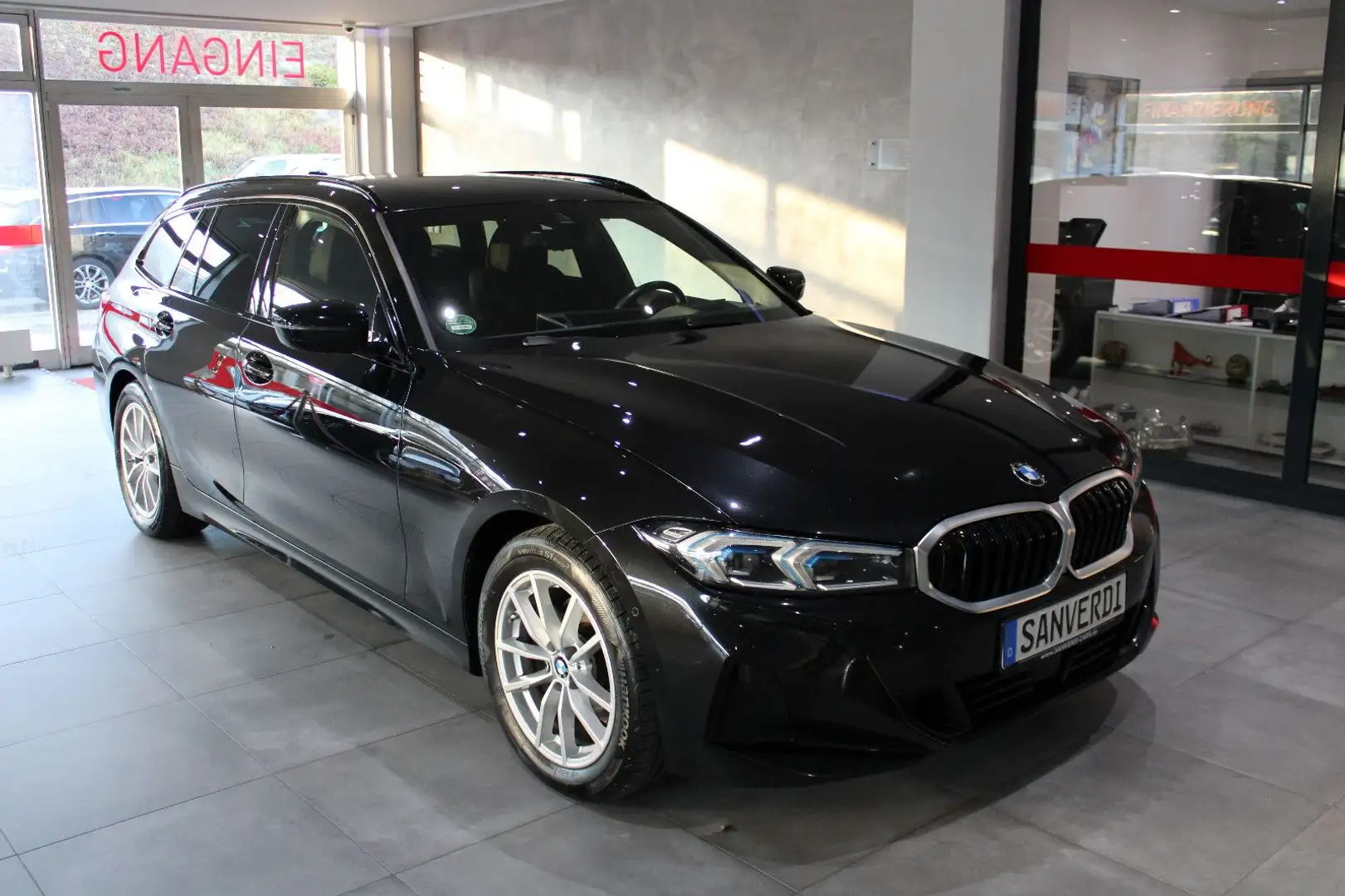 BMW 320 dT SPORTPAKET FACELIFT CURVED ACC RFK I.HAND Noir - 2