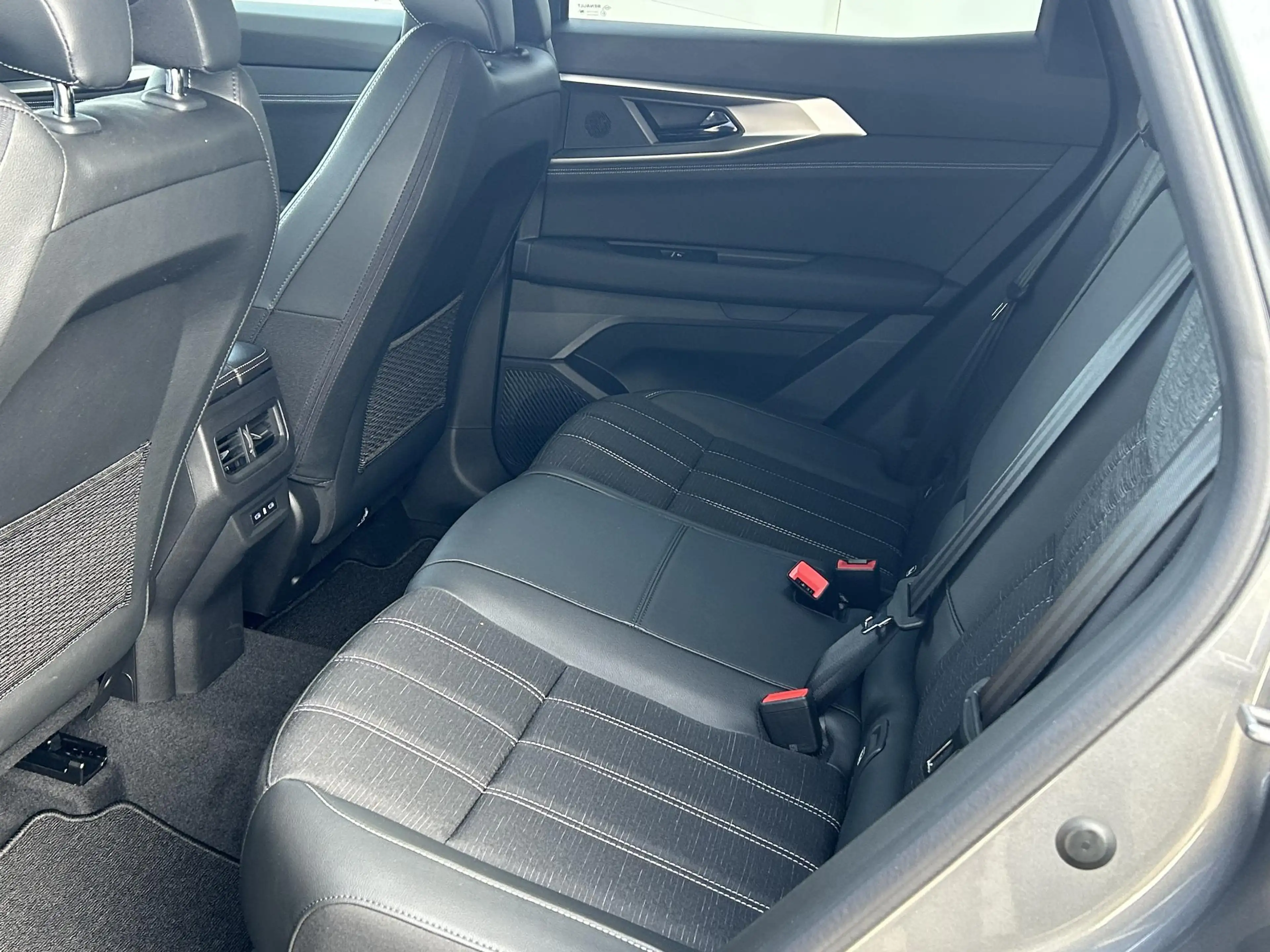 Renault Austral 1.3 mild hybrid 160 X-Tronic techno | navigatie | — photo 7