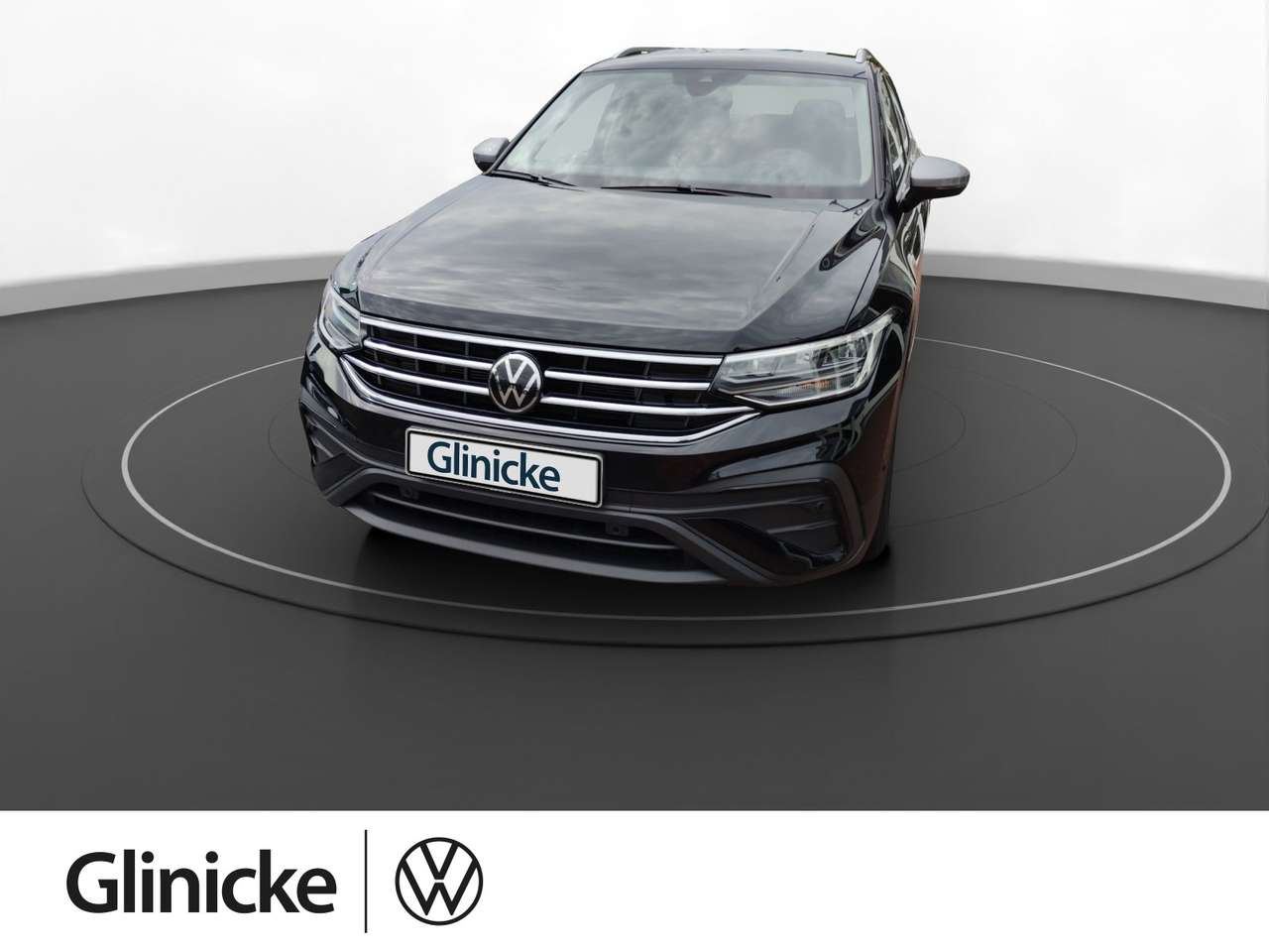 Volkswagen Tiguan Allspace — Volkswagen Tiguan Allspace 2.0 TDI Life DSG LED AHK HUD Nav