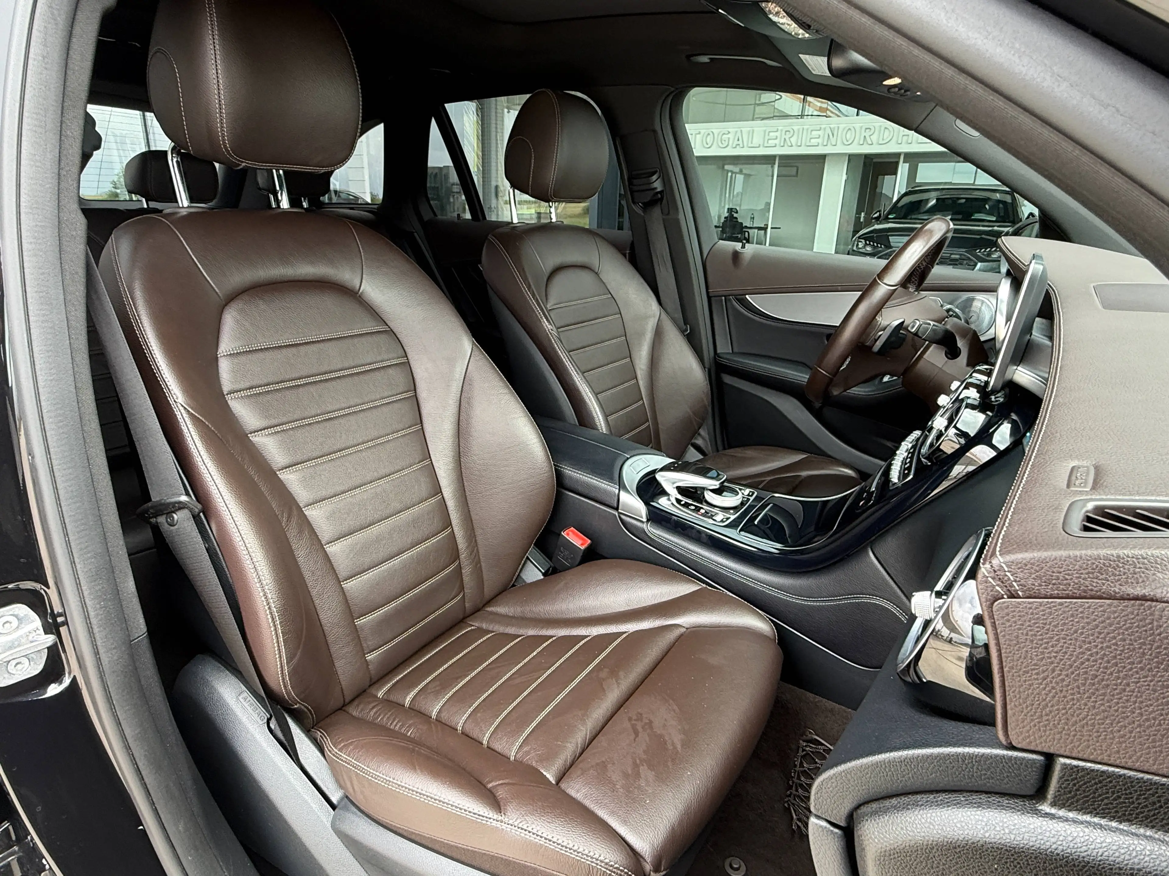 Mercedes-Benz GLC 43 AMG GLC 43 AMG 4Matic/360°/Burmester/Vollausstattung — photo 12