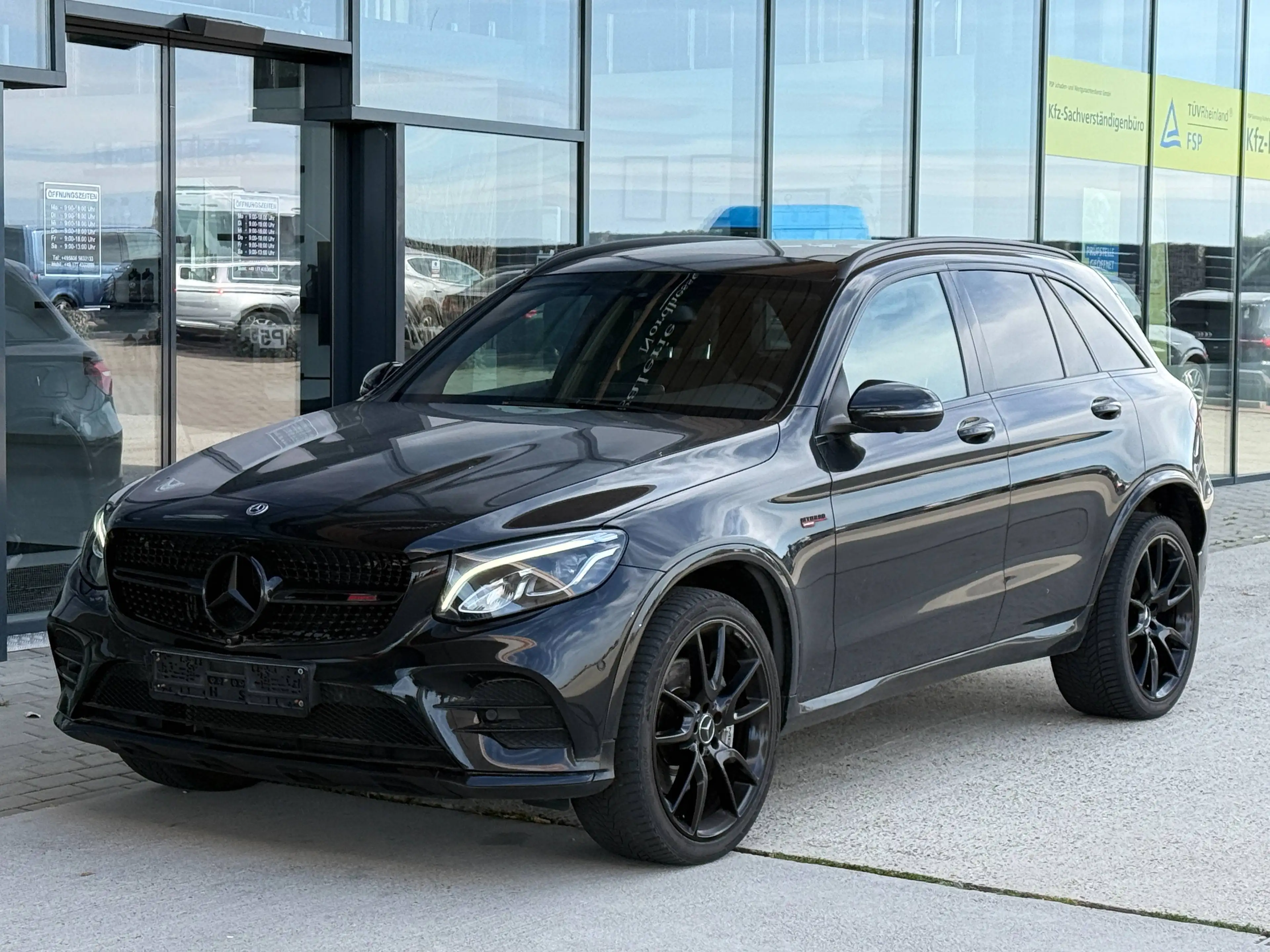 Mercedes-Benz GLC 43 AMG GLC 43 AMG 4Matic/360°/Burmester/Vollausstattung — photo 3