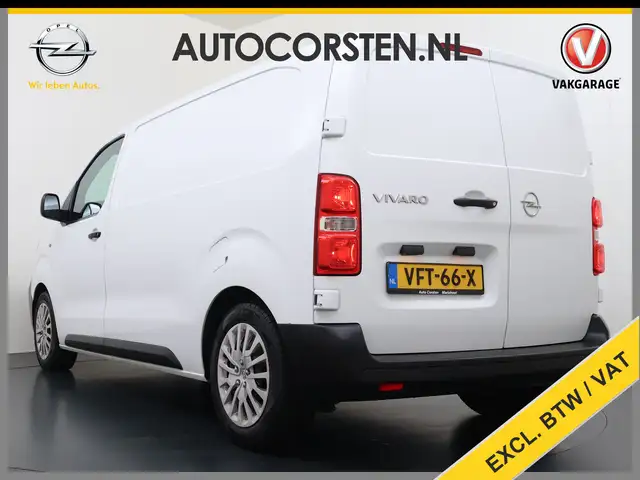 Opel Vivaro view 2