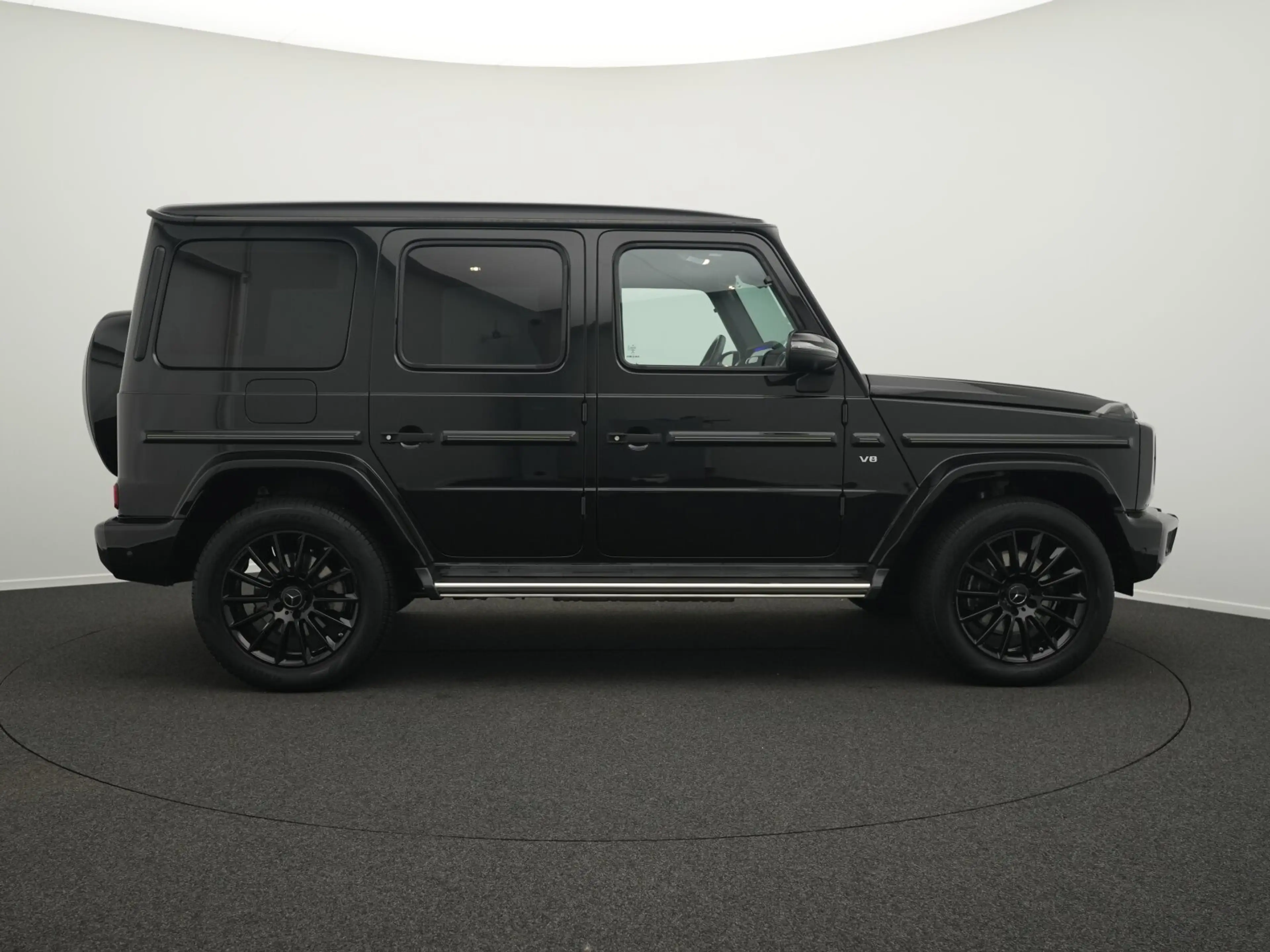Mercedes-Benz G 500 G 500 AMG-Line  AMG Line Loop-Design/COMAND APS — photo 5