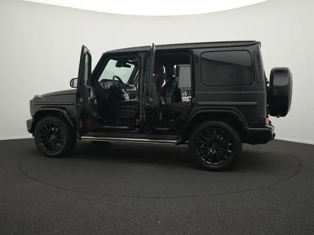 Mercedes-Benz G-Class view 16