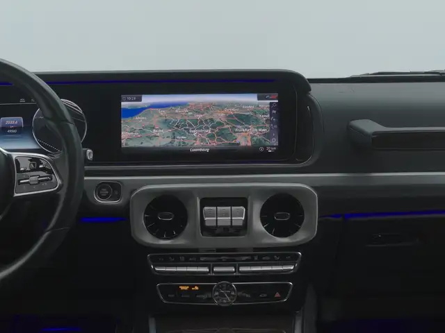 Mercedes-Benz G-Class view 20