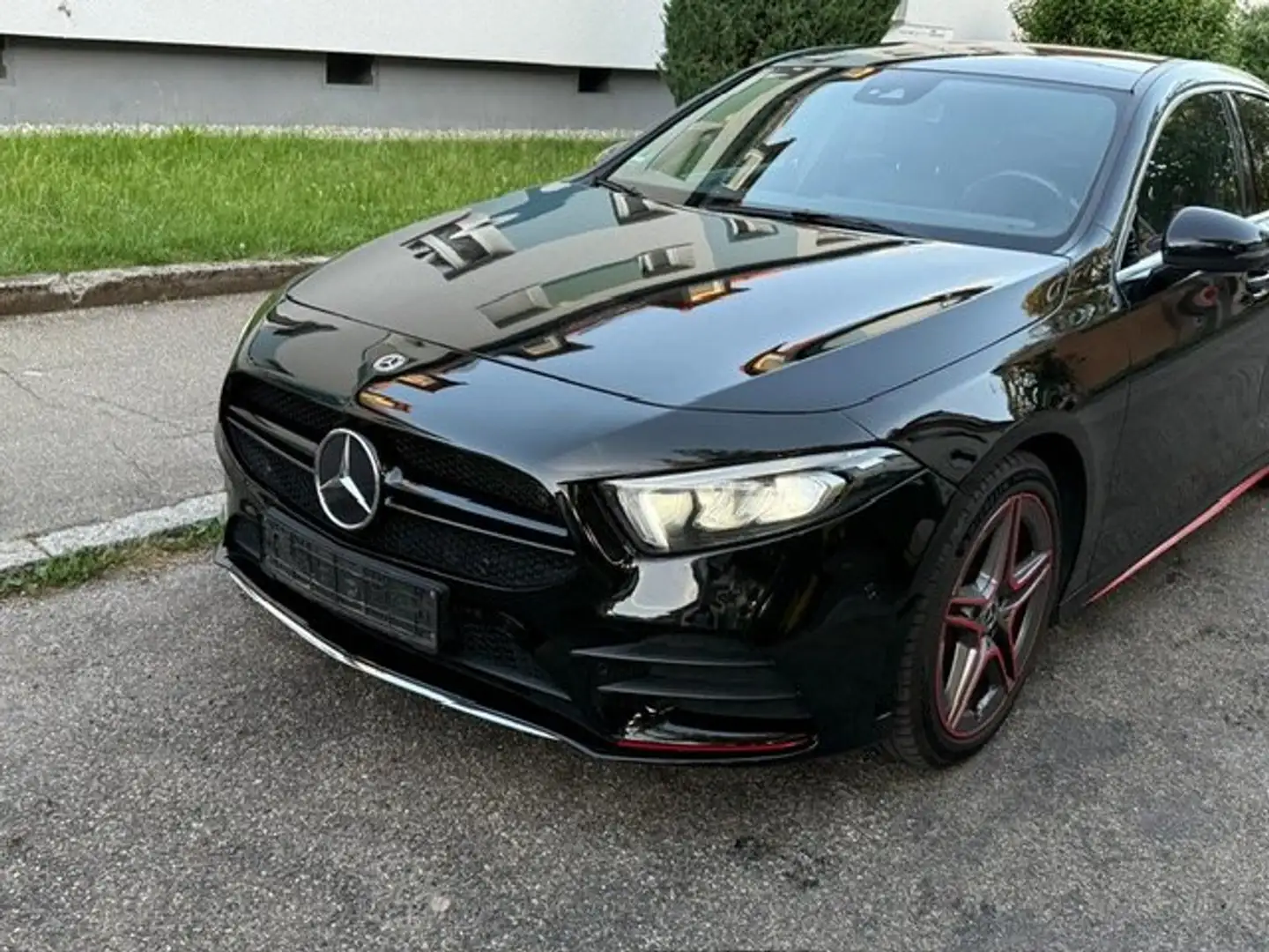 Mercedes-Benz A 180 A 180 d 7G-DCT AMG Line Negro - 1