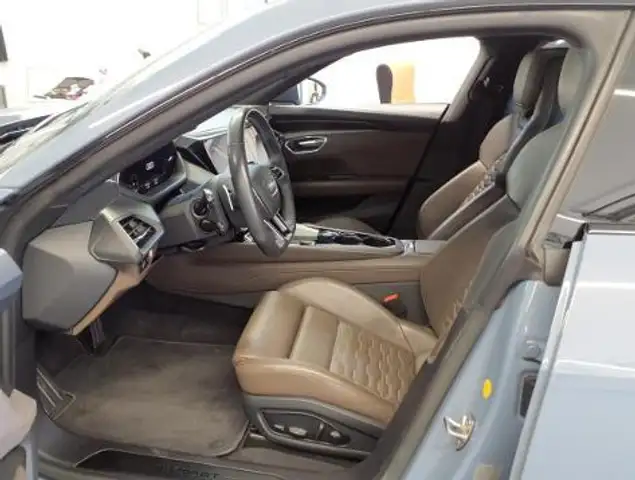 Audi E-Tron GT view 7