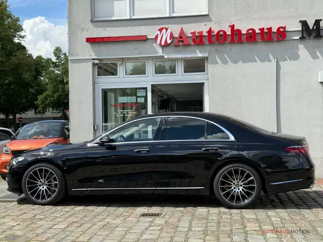 Mercedes-Benz S-Class view 10