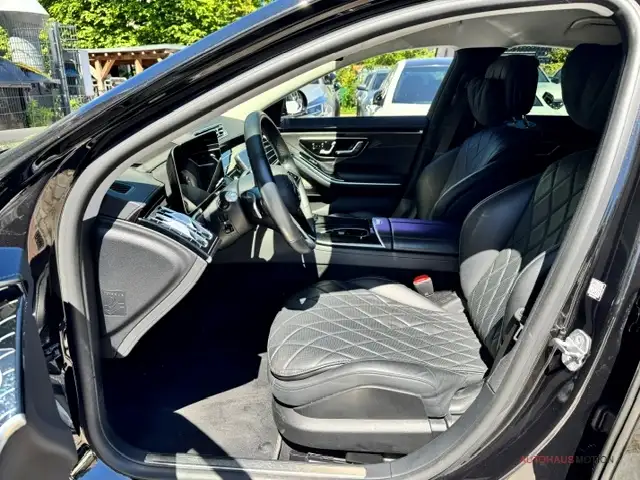 Mercedes-Benz S-Class view 11
