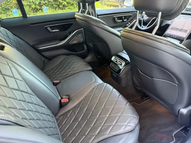 Mercedes-Benz S-Class view 14