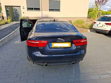 XE 25t AWD R-Sport