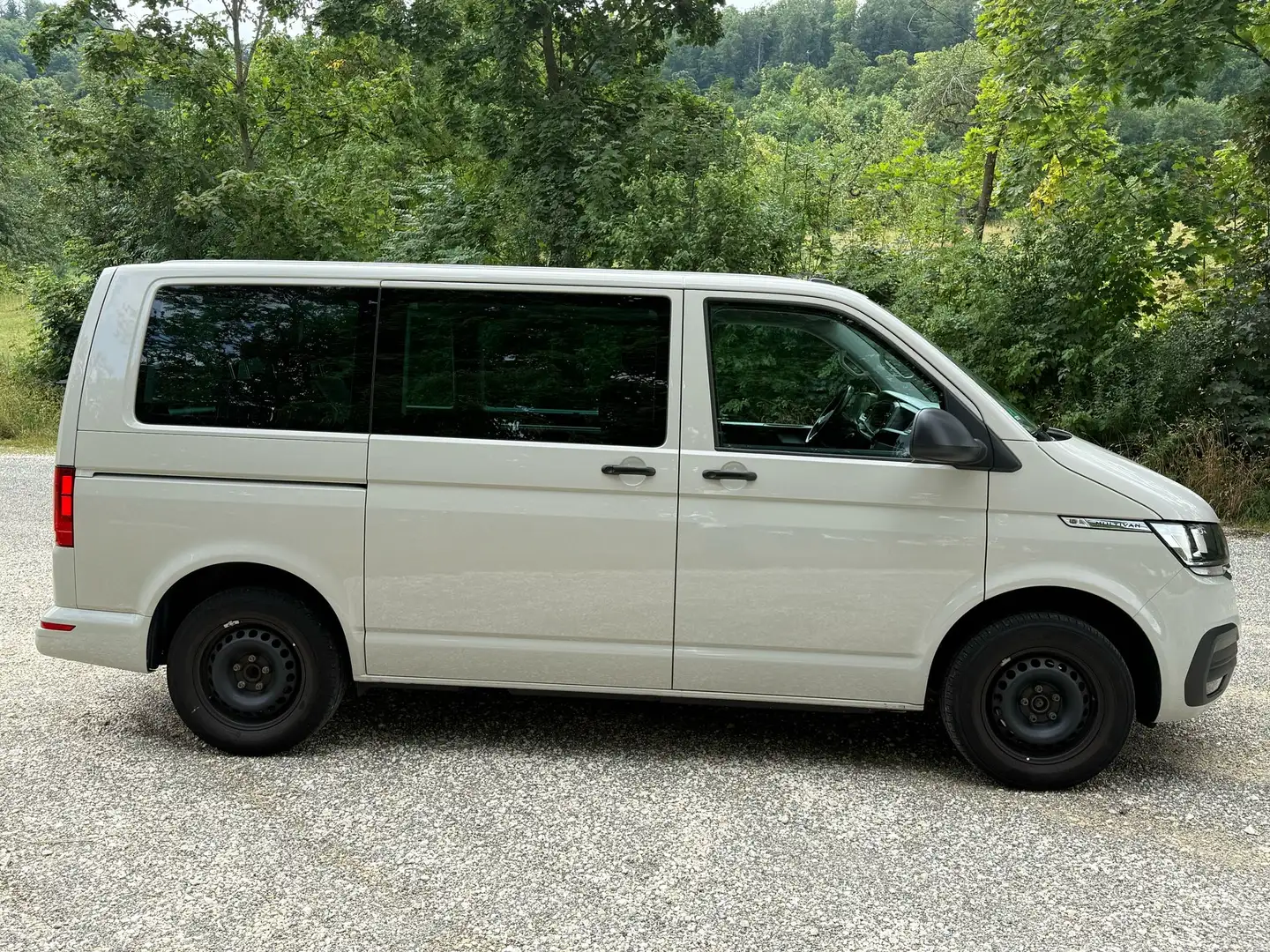 Volkswagen T6.1 Multivan Multivan Family Gris - 1