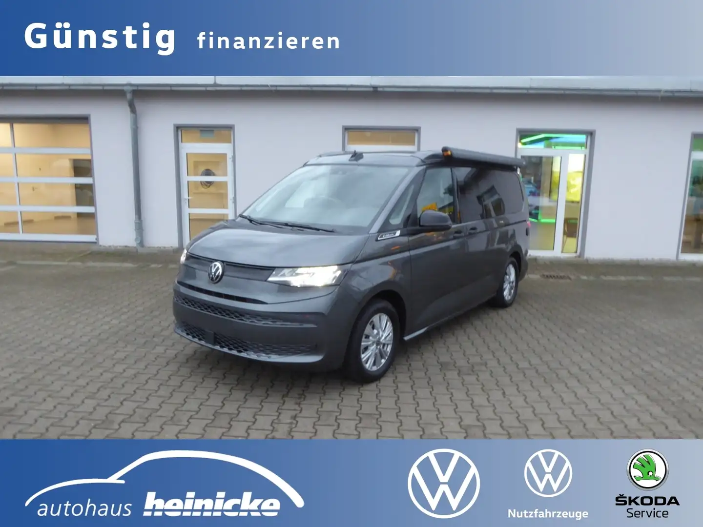 Volkswagen T7 California Der neue  Beach Tour Motor: 2,0 l TDI SCR 110 kW Grau - 1