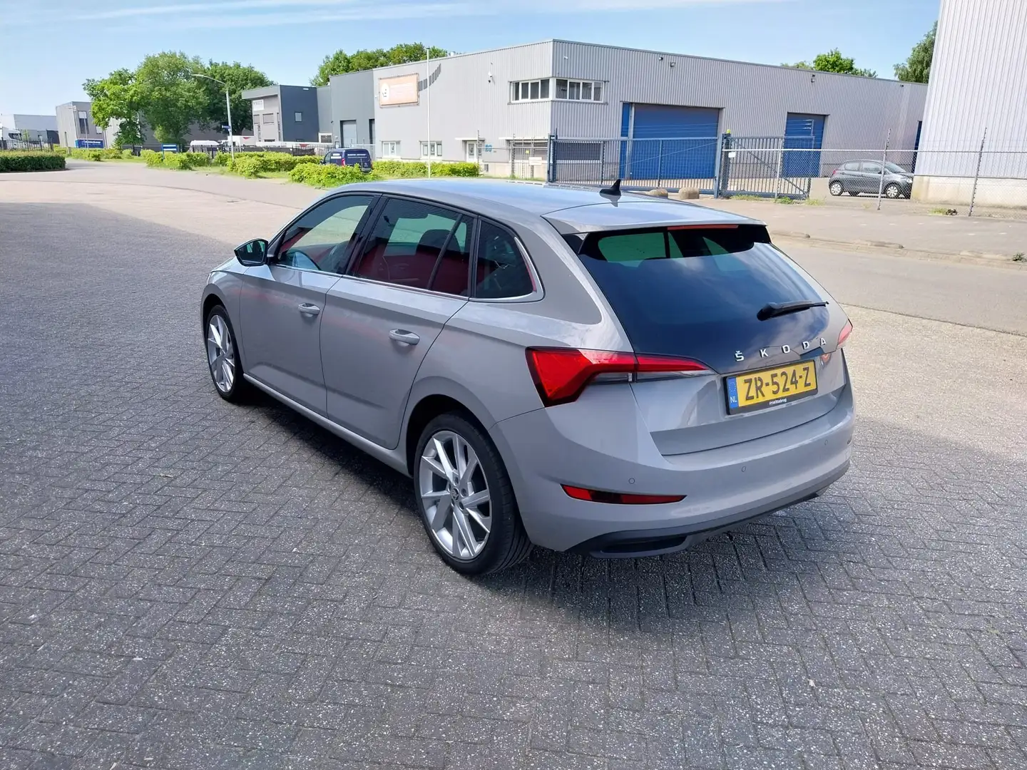 Skoda Scala Scala 1.0 TSI First Edition Gris - 2
