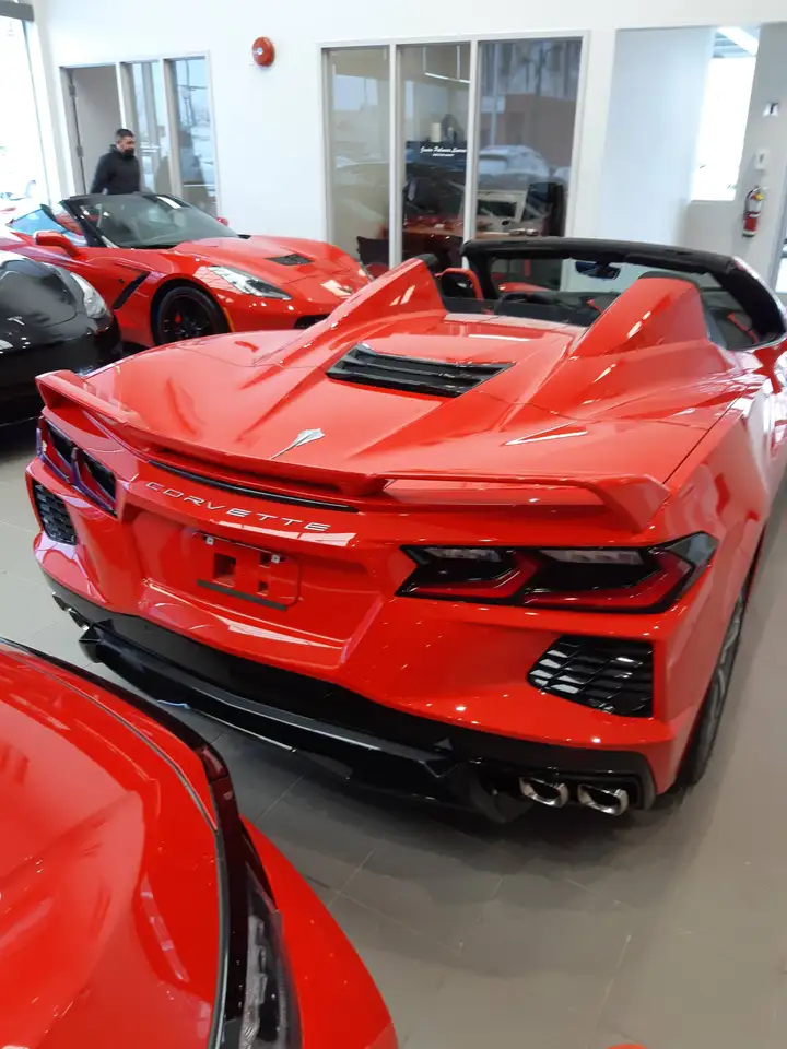 Chevrolet Corvette снимка Chevrolet Corvette
