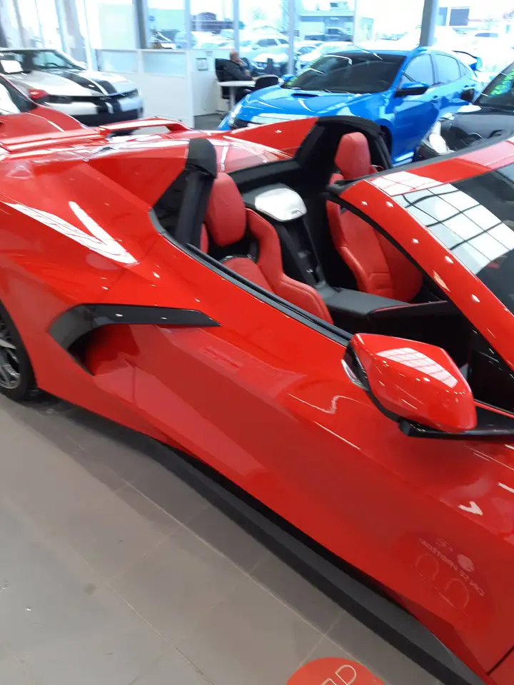 Chevrolet Corvette снимка Chevrolet Corvette
