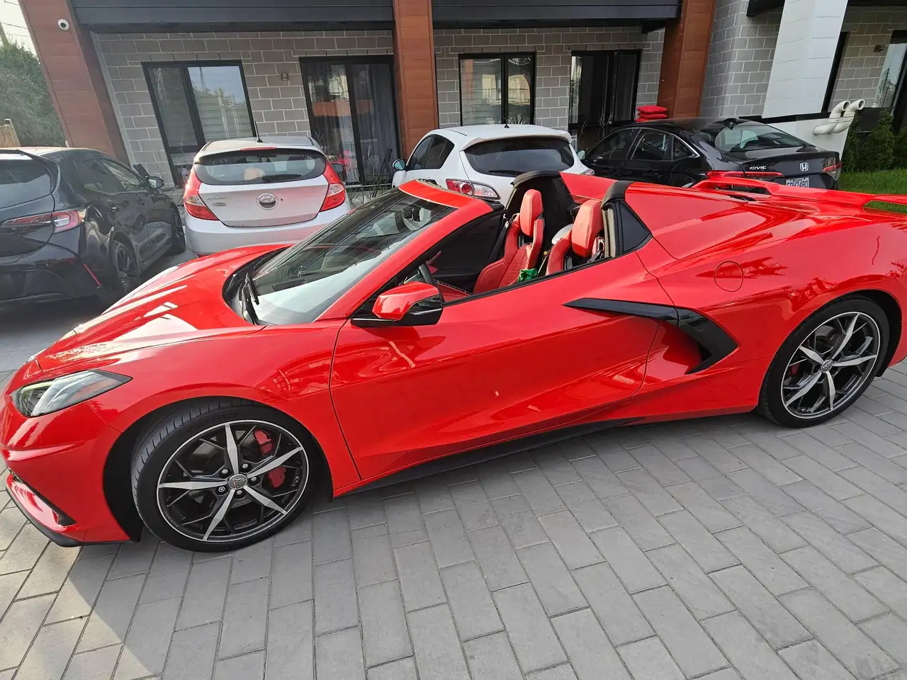 Chevrolet Corvette снимка Chevrolet Corvette