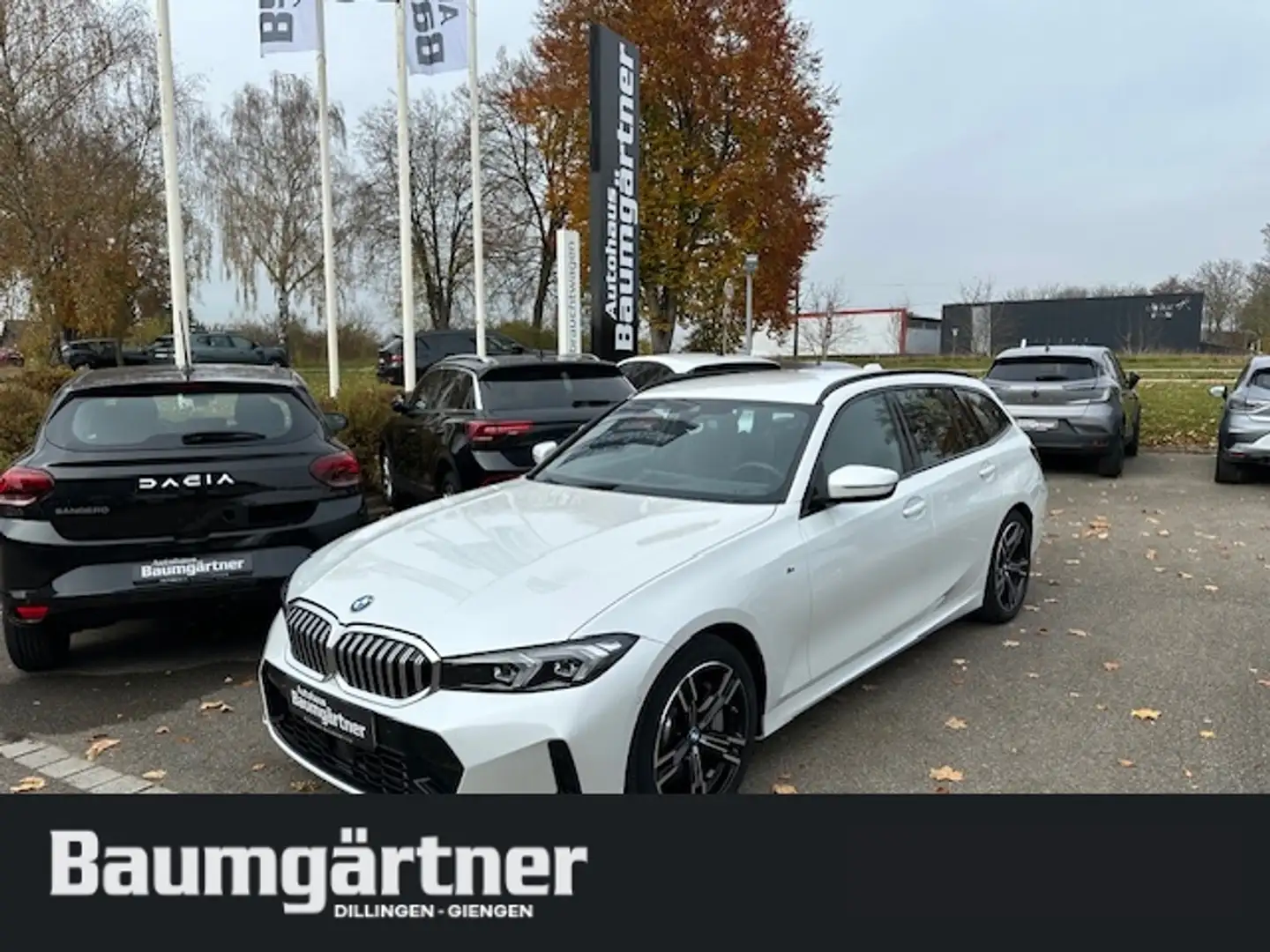 BMW 330 i xDrive M-Sport Touring Kamera/ACC/Sitzh. Weiß - 1