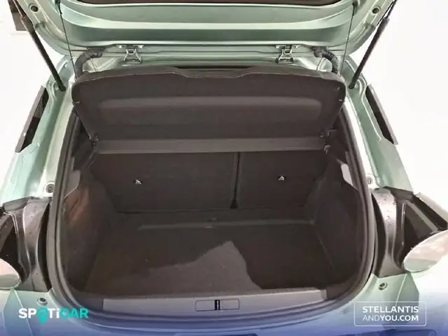 Lancia Ypsilon view 6