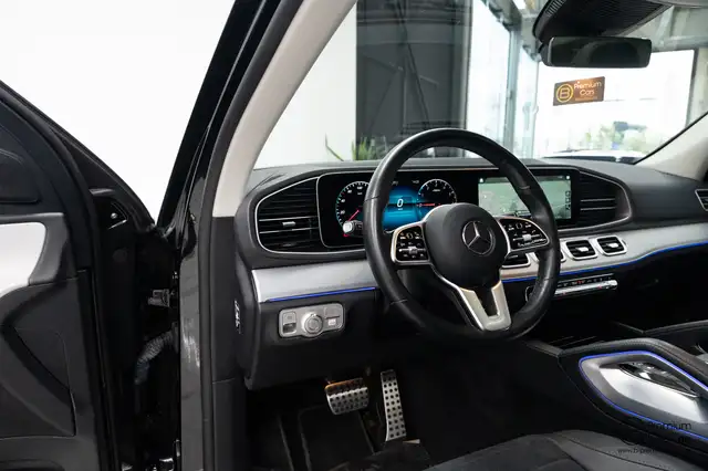 Mercedes-Benz Gle view 10