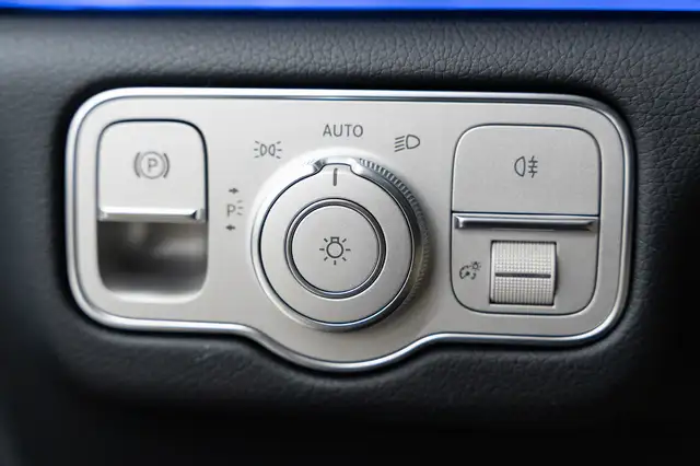 Mercedes-Benz Gle view 30