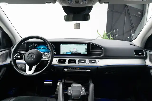Mercedes-Benz Gle view 21