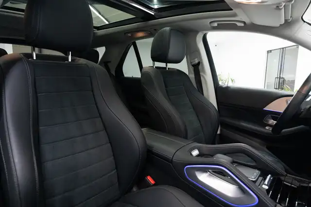 Mercedes-Benz Gle view 28